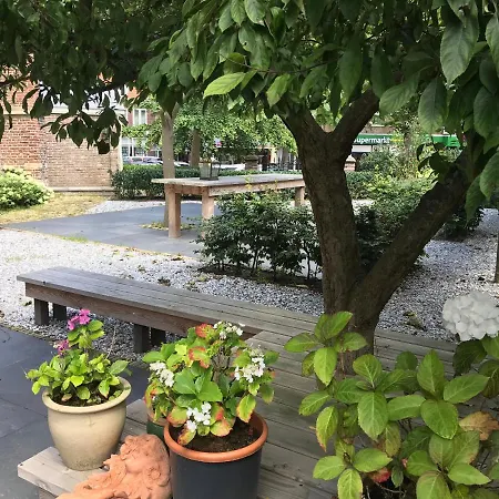 Bed En Kerk Monumentale 2 Slaapkamer Woning Апартаменты *