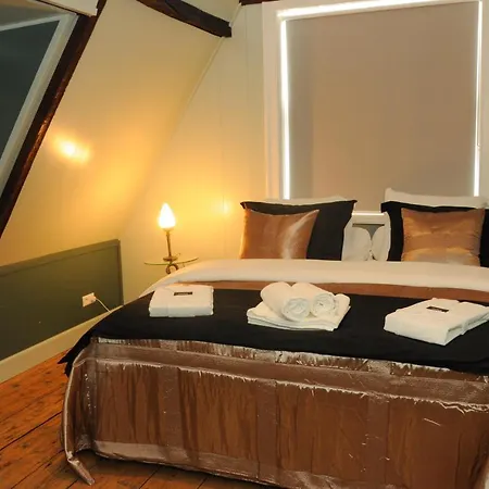 Bed En Kerk Monumentale 2 Slaapkamer Woning Lägenhet *